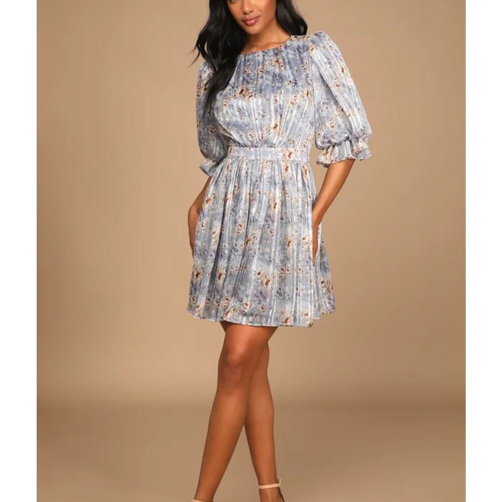 Lulus -Pleasing to the Eye/ Blue /  Floral / Skater Dress/ L